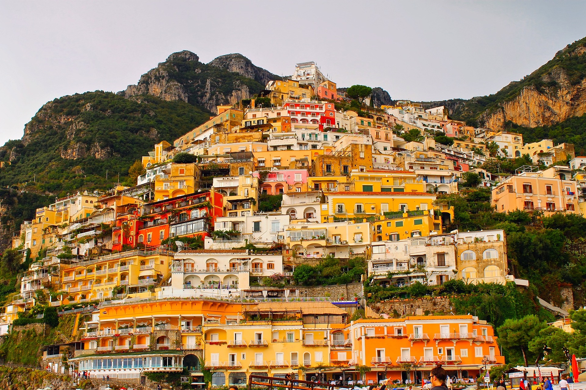 Essential Travel Tips for a Safe and Stress-Free Journey